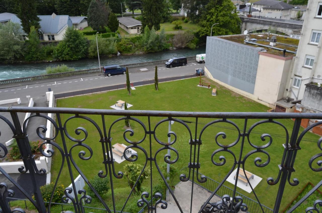 Hotel Montfort Lourdes Exterior foto