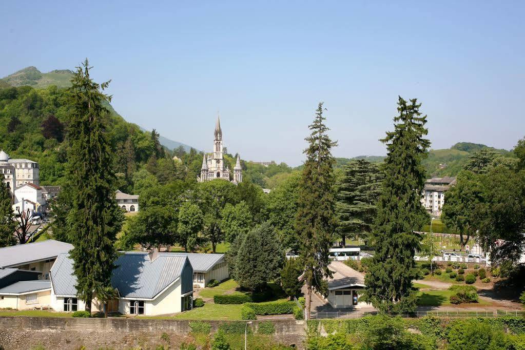 Hotel Montfort Lourdes Exterior foto