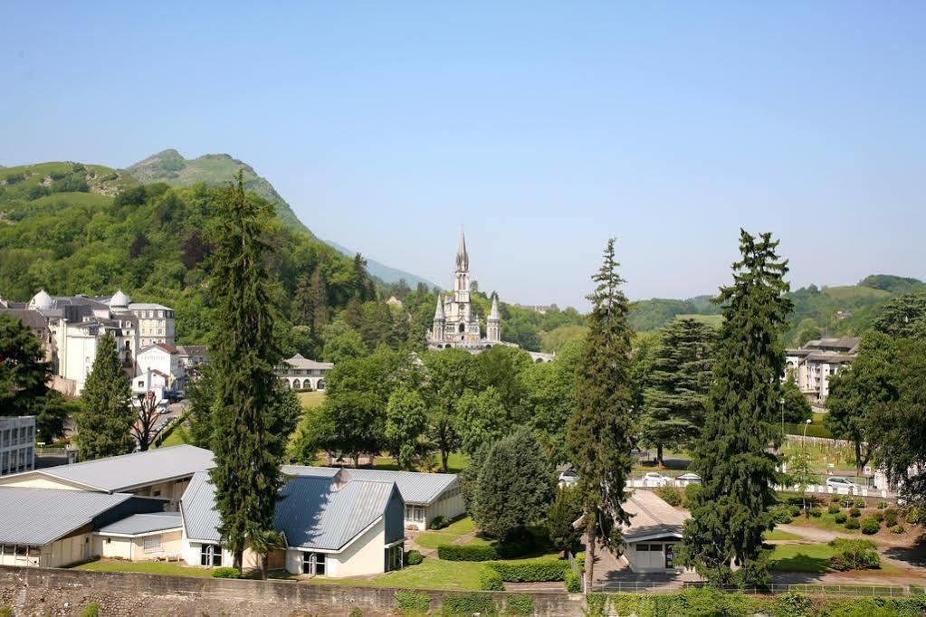 Hotel Montfort Lourdes Exterior foto